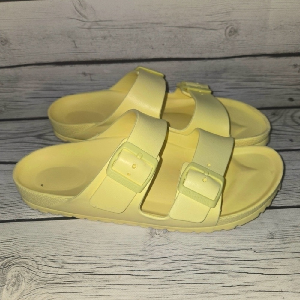 CROCS Yellow EVA